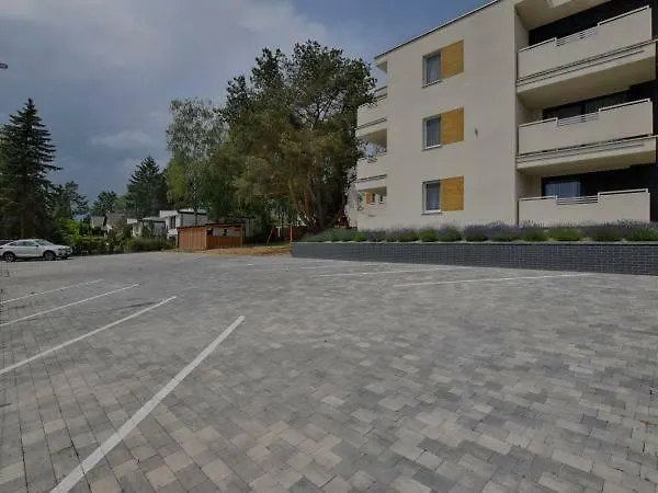 Na Skarpie Apartment